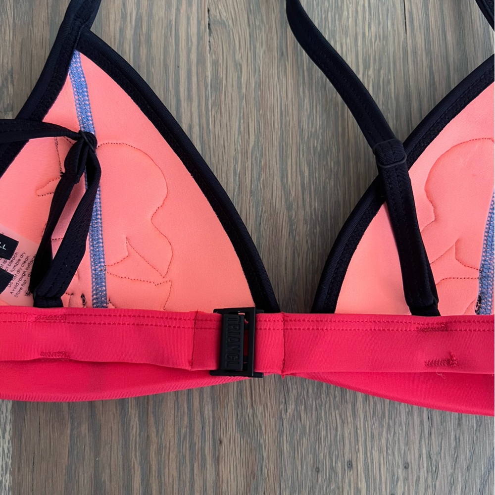 NWOT Triangl bikini top - Picture 2 of 5